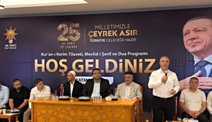 AK PART�'N�N 25. YILI KUTLANDI