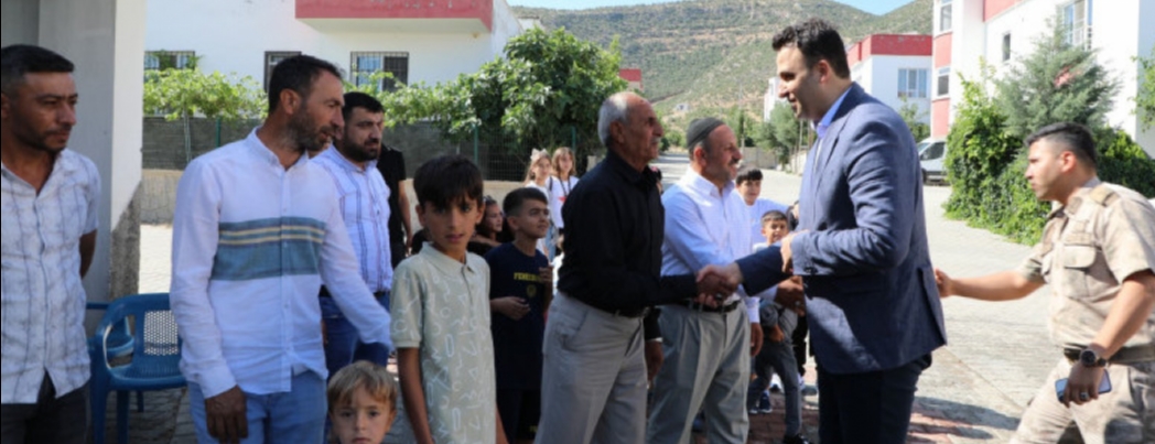Kaymakam mrak, bayramda ncirli Kyn ziyaret etti
