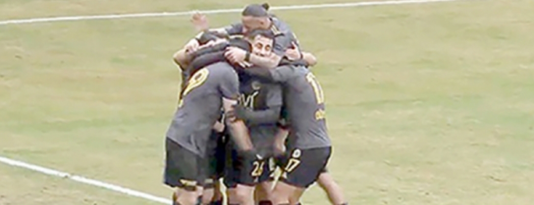 ŞAMPİYON ŞOV YAPTI!