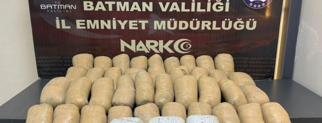 51 KİLOLUK ESRAR YAKALANDI