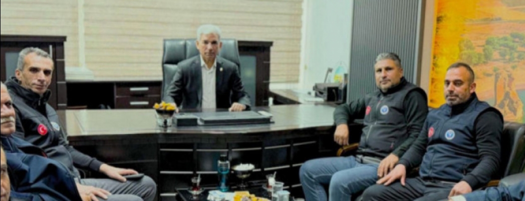 BA�IMLILI�A KAR�I �� B�RL��� �A�RISI