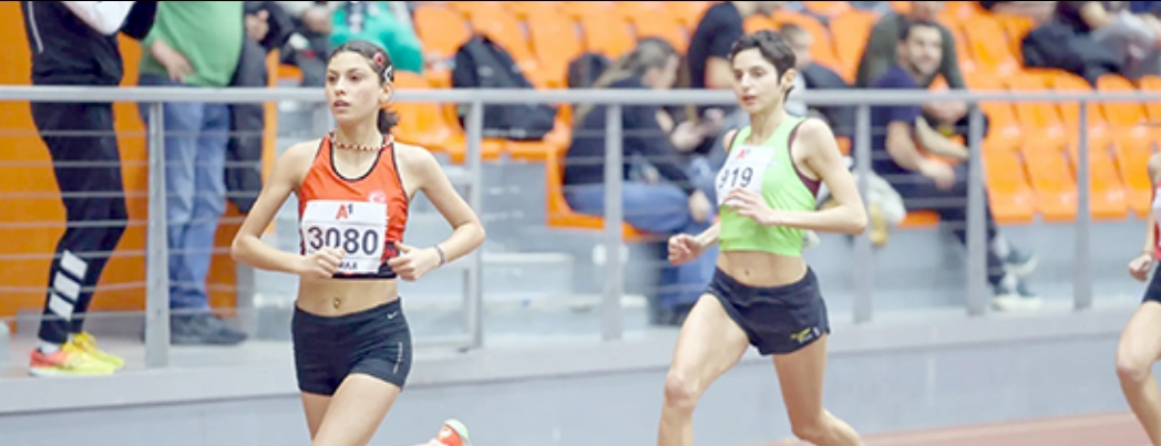 ELİF NAZ KÖSEOĞLU SOFYA’DAN MADALYALARLA DÖNDÜ