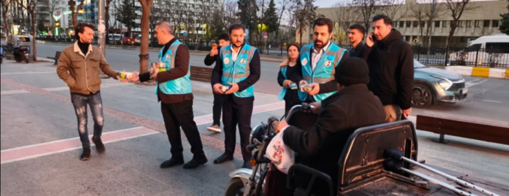 AK PARTİ'DE “İFTARA 5 KALA” DAYANIŞMASI