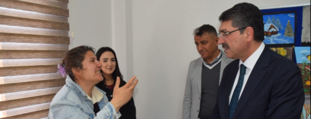 NASIRO�LU�NDAN ENGELL� AKT�F YA�AM MERKEZݒNE Z�YARET