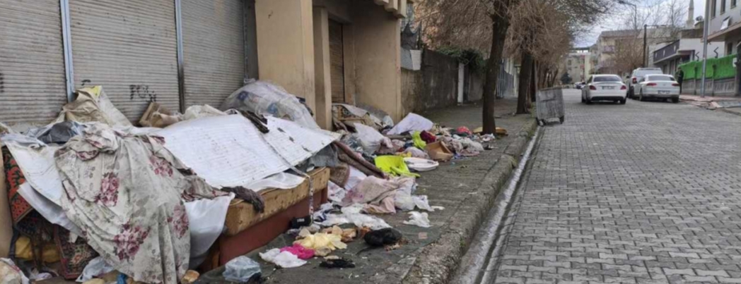 BAYRAMIN GÖRÜNMEYEN YÜKÜ: 3 GÜNDE 1450 TON ÇÖP TOPLANDI