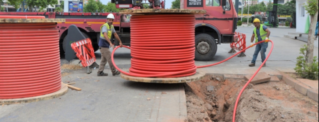 KAYAPINAR�A 917 M�LYON TL�L�K ENERJ� YATIRIMI