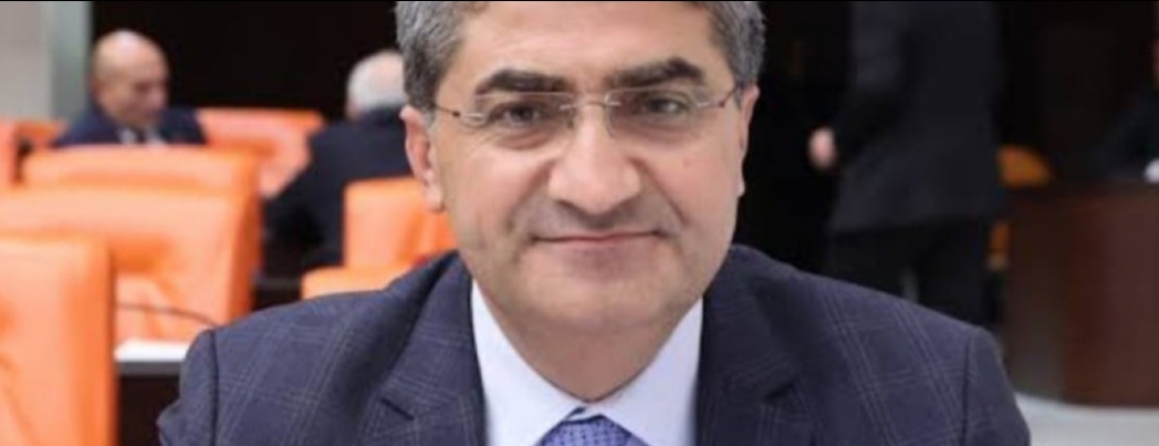 EKMEN: GENÇLERİN HAYAL KURABİLDİĞİ BİR TÜRKİYE İNŞA ETMEK ZORUNDAYIZ