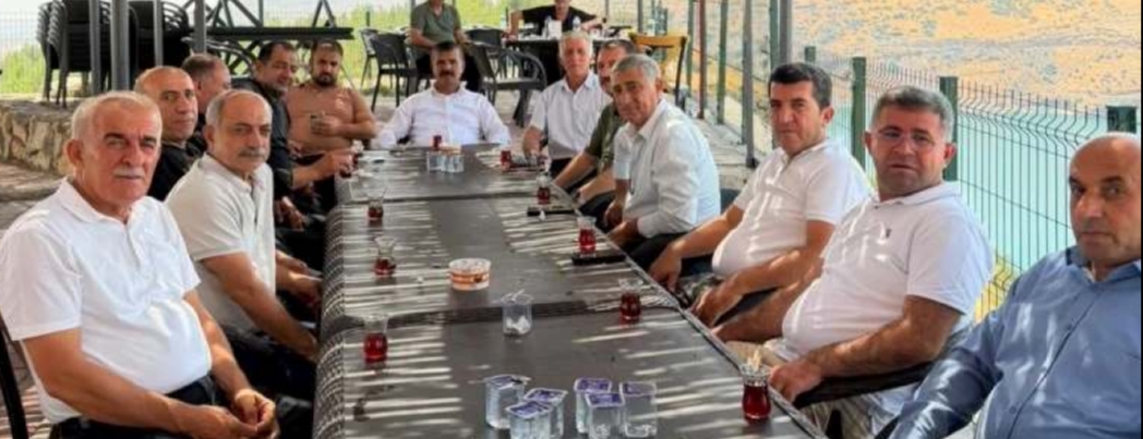 BATMANLILAR ŞÖLENDE BULUŞTU