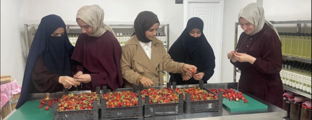 7 KADINDAN 40 ÇEŞİT ORGANİK SİRKE